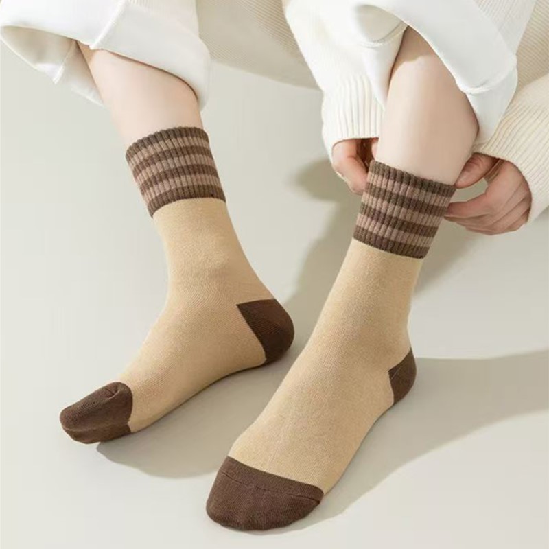 Kalın kadın orta tüp çorap kış - Thermal Sock Wool incelemesi ve fiyatı